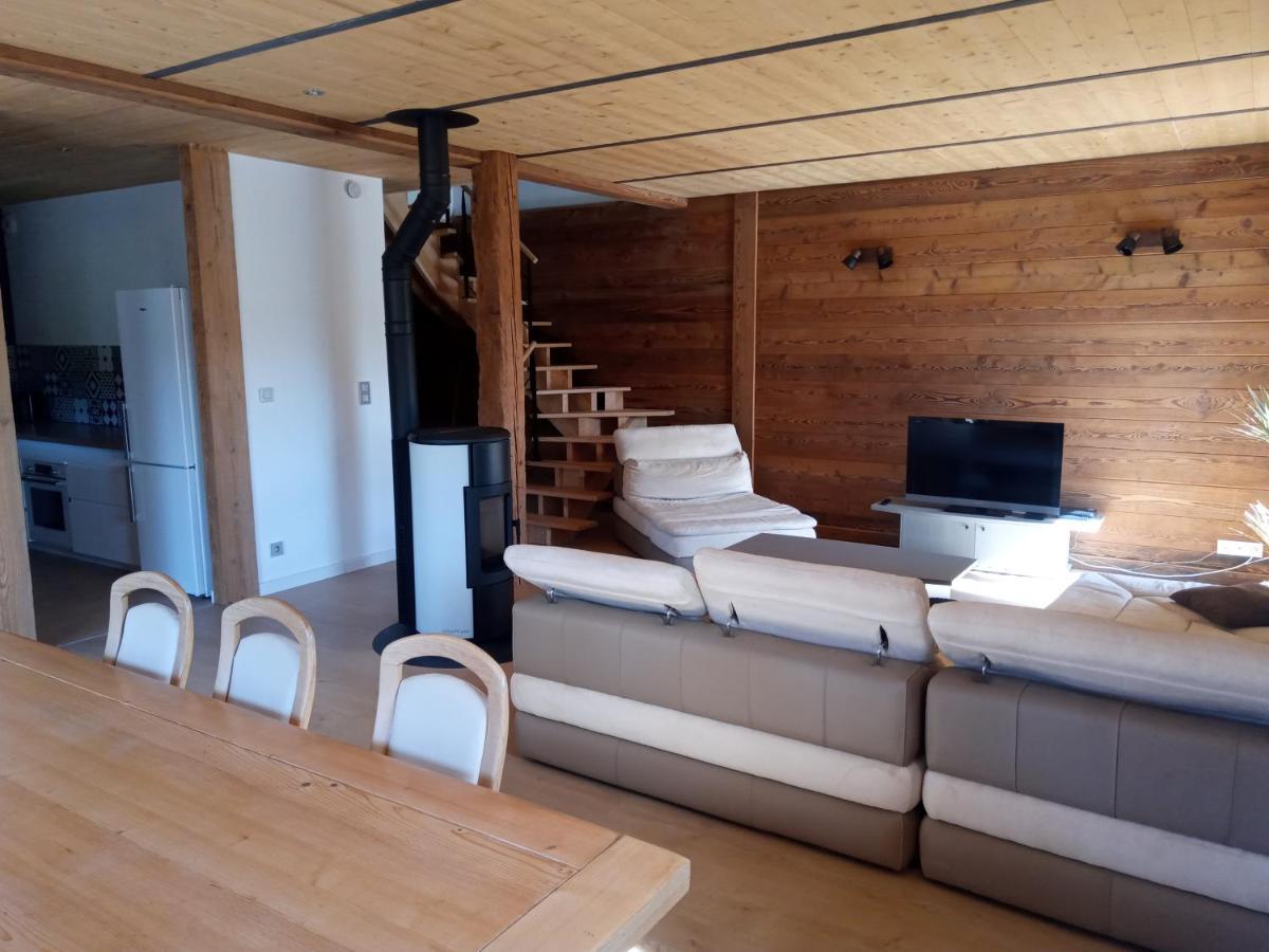 Grand Et Bel Appartement Au Coeur Du Haut-Doubs Orchamps-Vennes Dış mekan fotoğraf